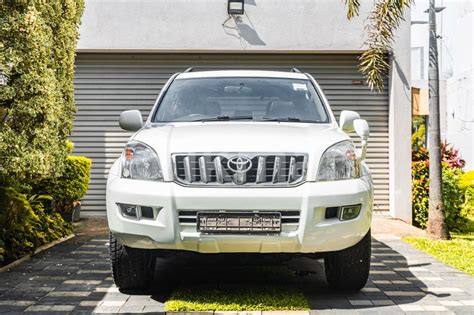 land cruiser prado for sale colombo.